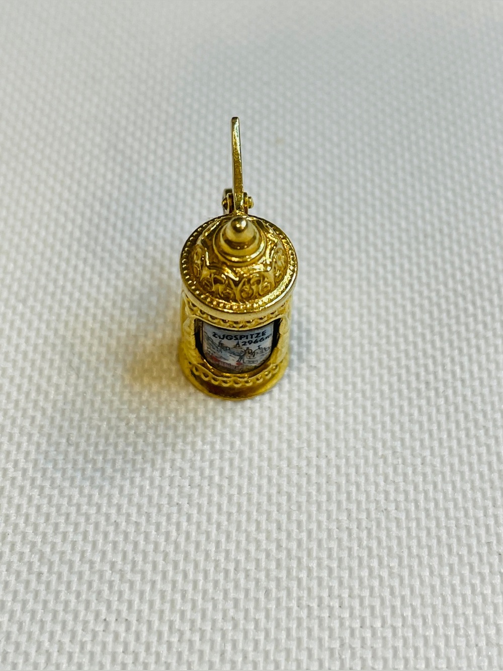 VINTAGE 8K YELLOW GOLD ENAMEL BEER STEIN 3D Mug ZUGSPITZE GERMANY CHARM BRACELET